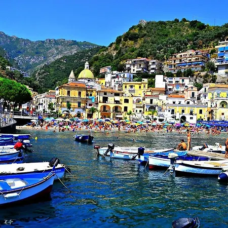 Gogas Amalfi Coast * Cetara