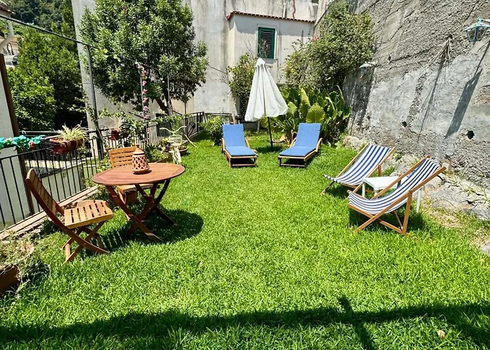Gogas Amalfi Coast Cetara